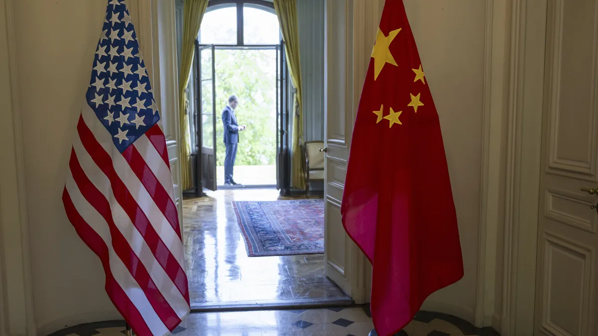 美中貿易談判持續進行,但美國對中國的科技已經預警中國必須自立自強。(美聯社)