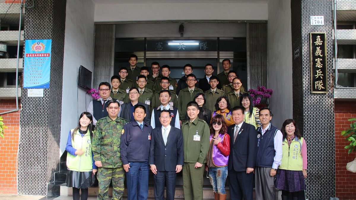 春節前夕 涂醒哲慰勞國軍官兵 春節前夕 涂醒哲慰勞國軍官兵