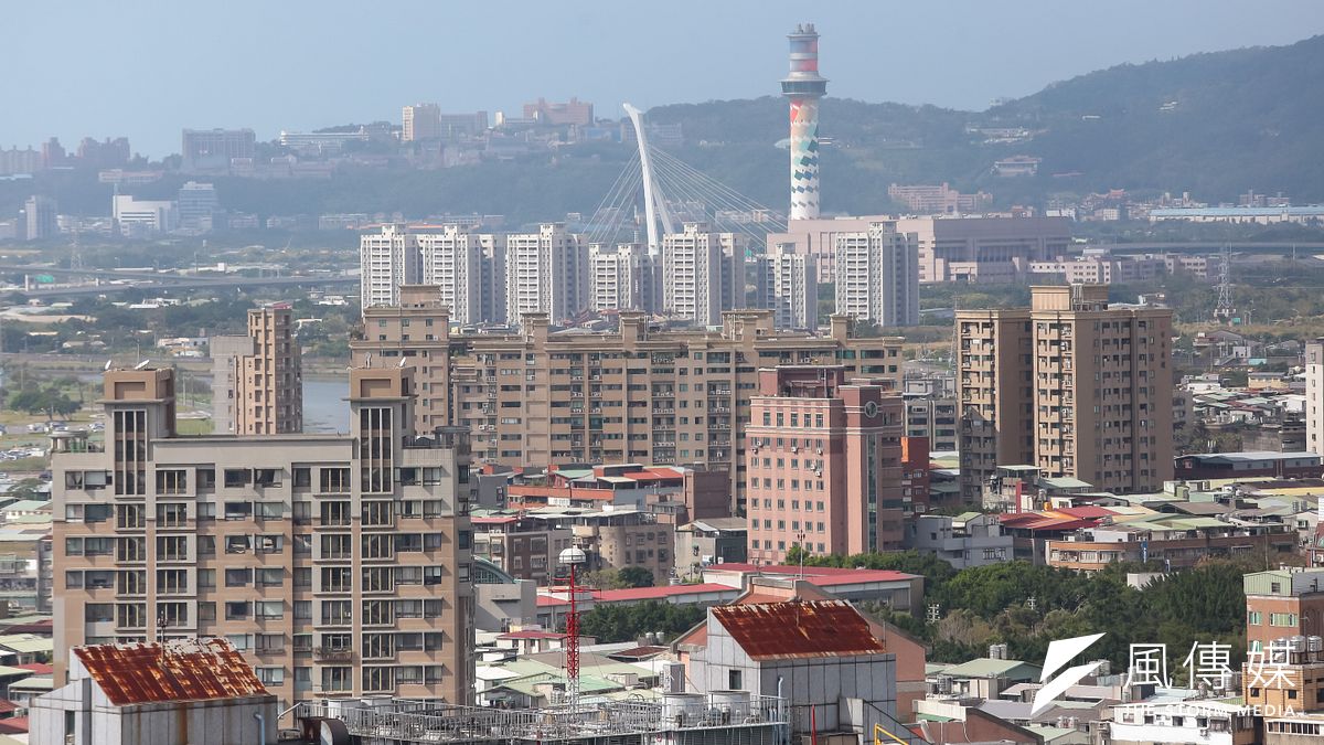 據觀光局統計,2016年觀光飯店住房率來到72.3%,在年減3.4%的影響下,飯店房價也小幅下跌1.1%。(資料照,顏麟宇攝) 據觀光局統計,2016年觀光飯店住房率來到72.3%,在年減3.4%的影響下,飯店房價也小幅下跌1.1%。(資料照,顏麟宇攝)