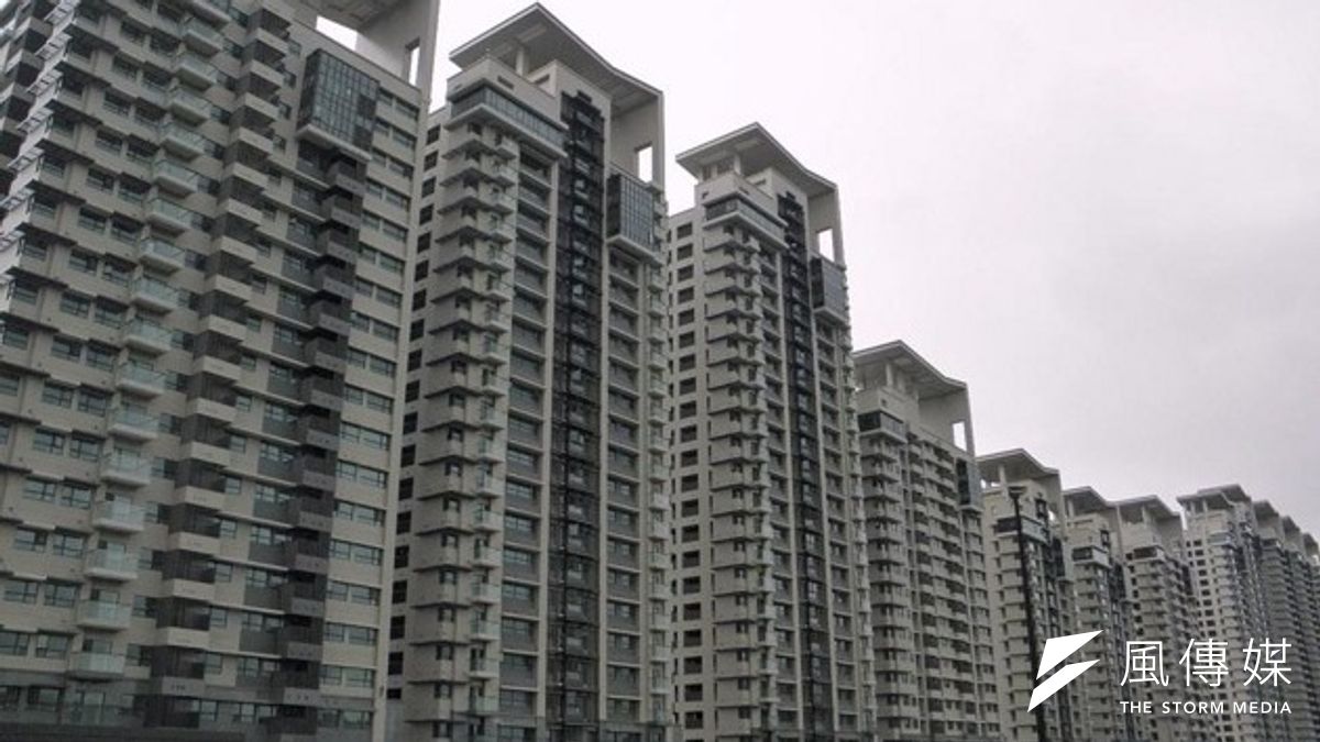 台北地檢署24日偵結美河市弊案,認定前捷運局聯合開發處長高嘉濃、課長王銘藏涉嫌偽造鑑價報告,使市政府蒙受20億3442萬元損失。(取自網路) 台北地檢署24日偵結美河市弊案,認定前捷運局聯合開發處長高嘉濃、課長王銘藏涉嫌偽造鑑價報告,使市政府蒙受20億3442萬元損失。(取自網路)