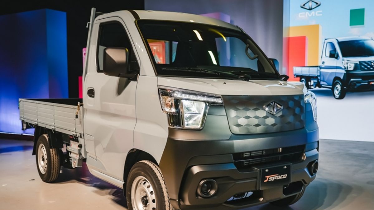 中華汽車J Space全新發表:廂型車、貨車14款車型一次齊備,優化1.5升引擎動力升級、導入8速自排與Level 2駕駛輔助,科技配備升級媲美房車! 中華汽車J Space全新發表:廂型車、貨車14款車型一次齊備,優化1.5升引擎動力升級、導入8速自排與Level 2駕駛輔助,科技配備升級媲美房車!