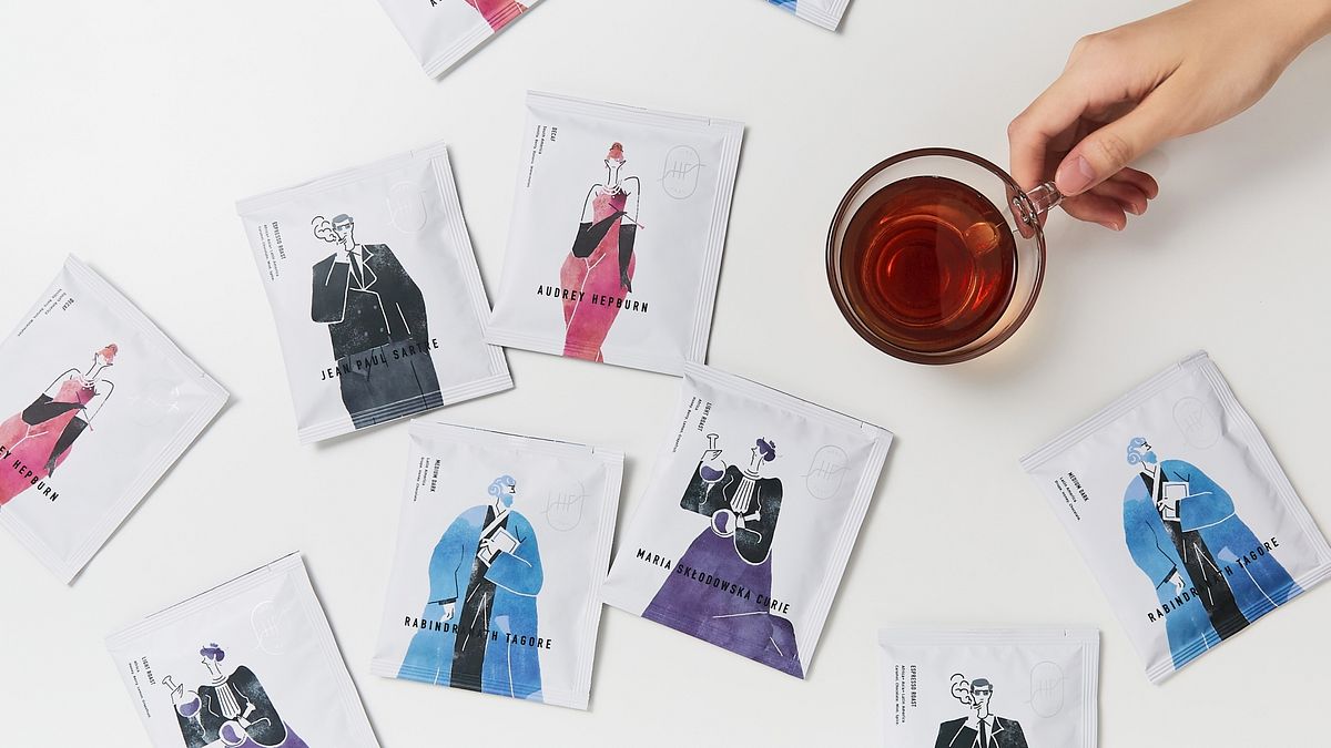 她他日好名人精品濾掛咖啡的獨特名人插畫設計,非常吸睛(圖片來源:她他日好) 她他日好名人精品濾掛咖啡的獨特名人插畫設計,非常吸睛(圖片來源:她他日好)