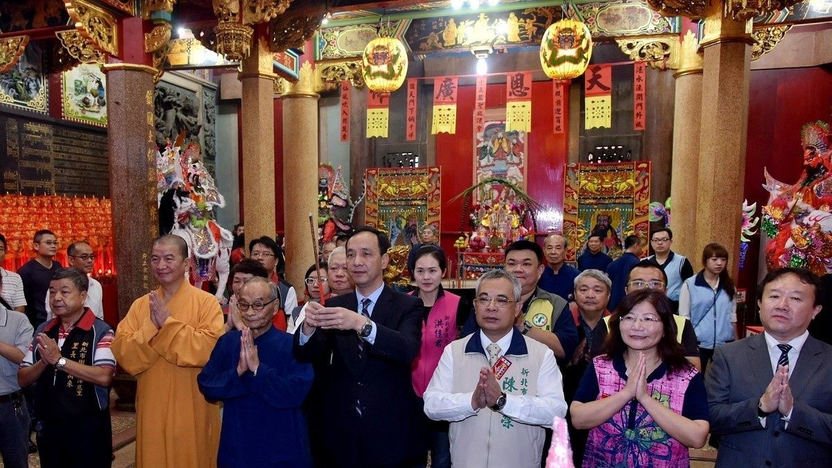 樹林鎮南宮建廟60週年 湯圓、油飯分送信徒 樹林鎮南宮建廟60週年 湯圓、油飯分送信徒