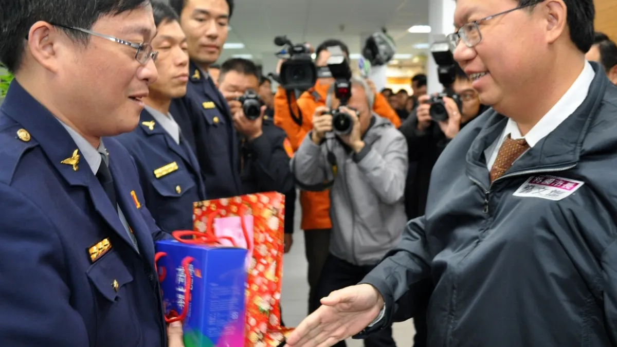 春安工作啟動 鄭文燦訪桃警慰辛勞