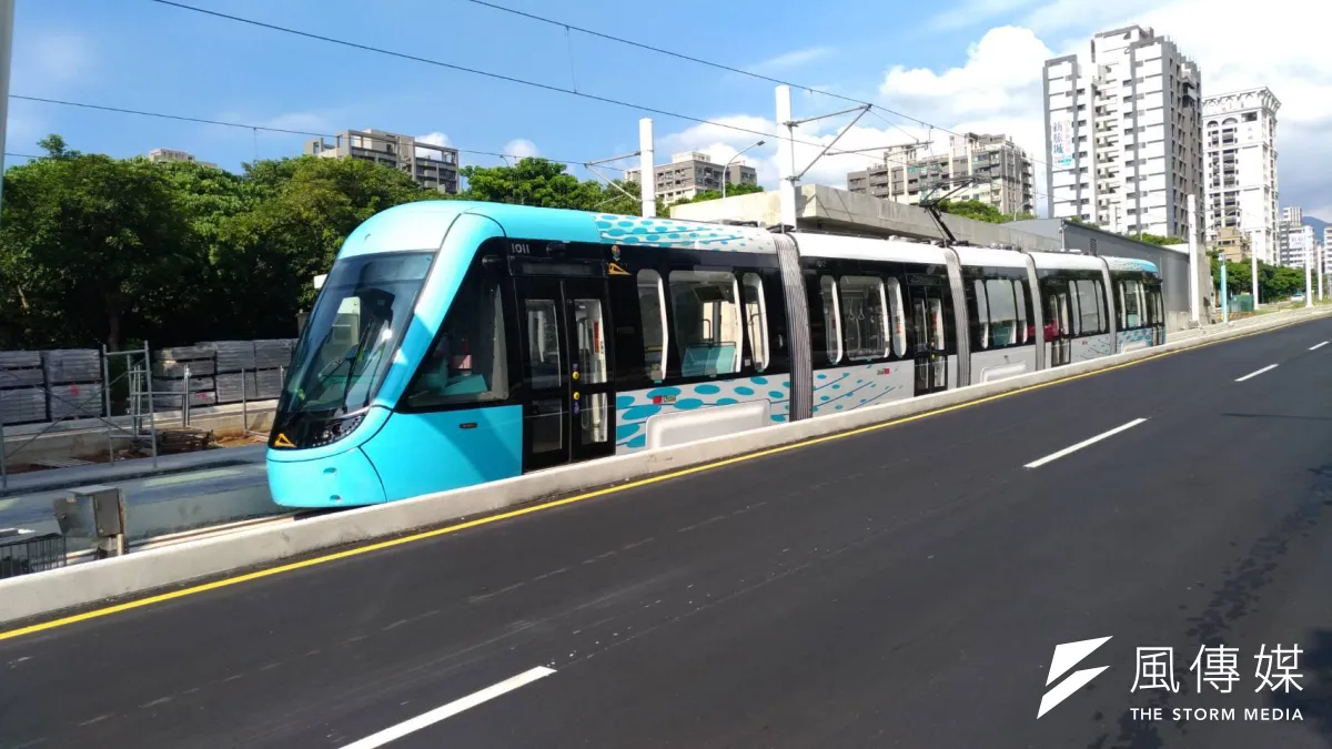 新北市淡海輕軌將通車,對週邊房市有何影響?(閻紀宇攝)