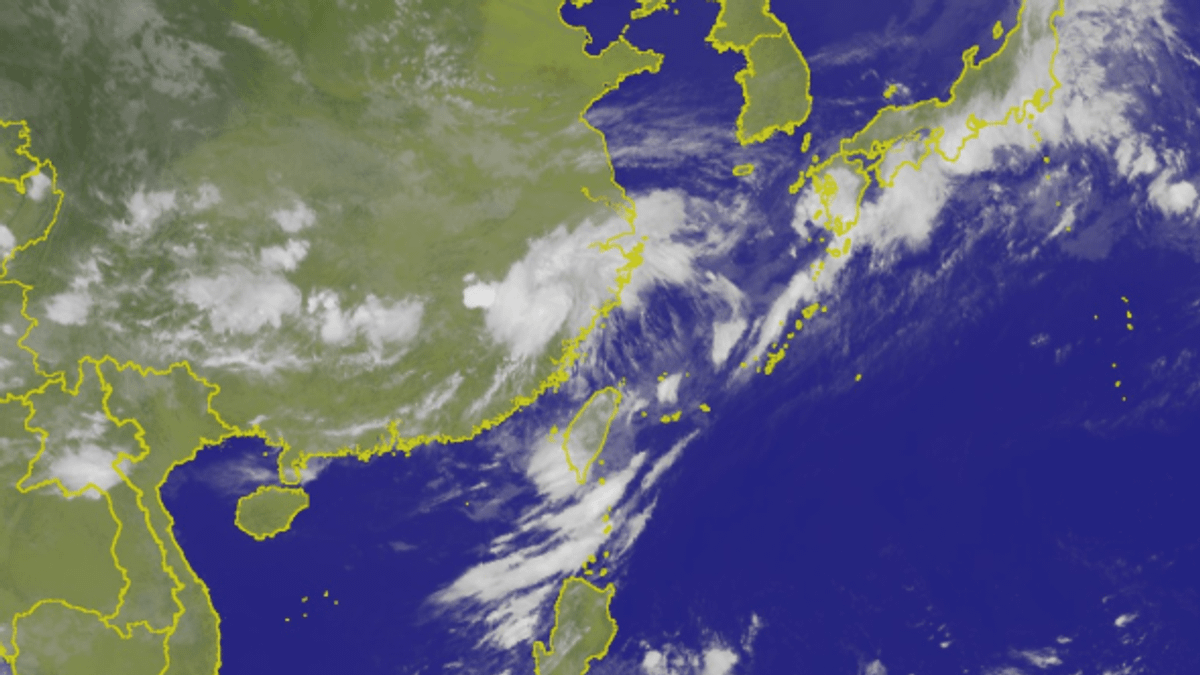 氣象專家吳德榮指出,既然中央氣象局在實務上已無「入、出梅」的定義,大家看到媒體報導稱今天出梅,顯然不是氣象局的看法。圖為上午10時20分的衛星雲圖。(取自中央氣象局) 氣象專家吳德榮指出,既然中央氣象局在實務上已無「入、出梅」的定義,大家看到媒體報導稱今天出梅,顯然不是氣象局的看法。圖為上午10時20分的衛星雲圖。(取自中央氣象局)