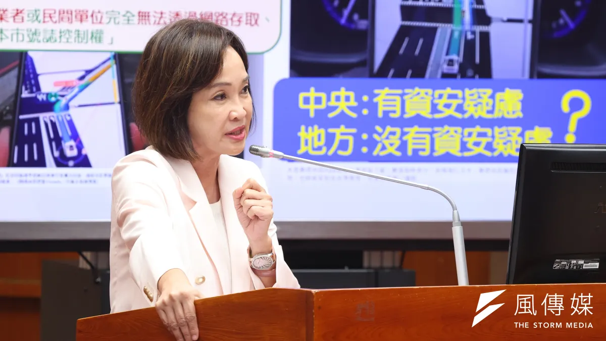 2026高雄市長選舉,國民黨立委柯志恩(見圖)在民調上仍在追趕民進黨立委賴瑞隆。(資料照,顏麟宇攝)