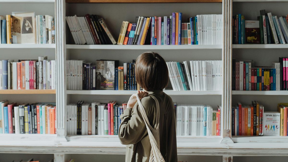 東京成為知識分子的最前線:《潤日》選摘(2)