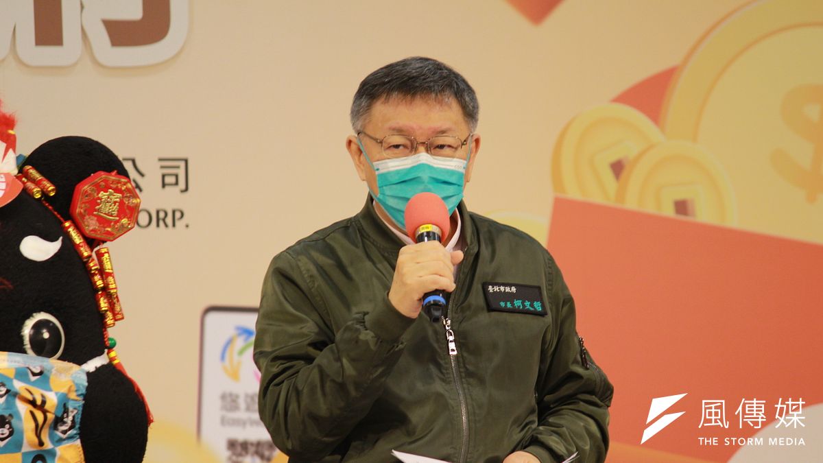 台北市長柯文哲28日受訪時,談及台灣新冠疫苗議題。(方炳超攝) 台北市長柯文哲28日受訪時,談及台灣新冠疫苗議題。(方炳超攝)