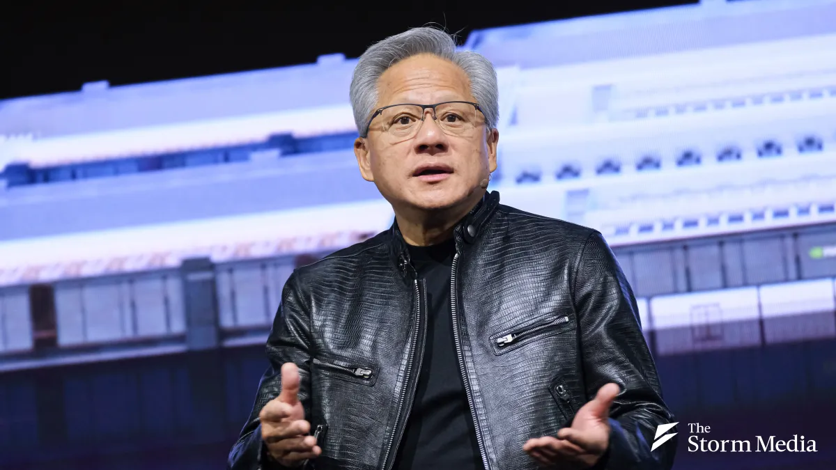 NVIDIA founder and CEO Jensen Huang held a global media Q&A session on June 2 at the Hanlai Grand Hotel in Taipei. (Photo by Liu Wei-hong)