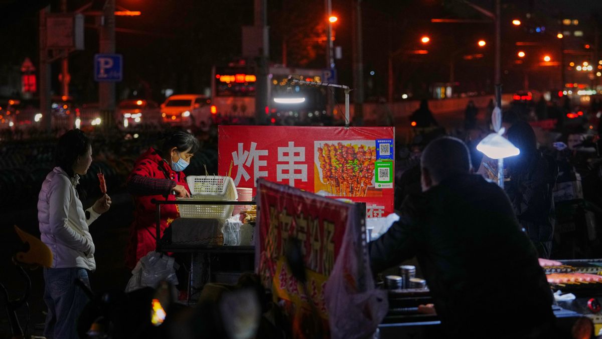 北京觀察》心羨台灣普發1萬元!中國對日輿論戰下,「大國小民」還能撐多久?