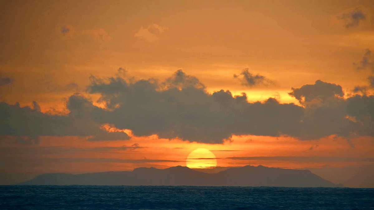 2023年元旦第一道曙光在這地。(圖/臺北市立天文科學教育館提供) 2023年元旦第一道曙光在這地。(圖/臺北市立天文科學教育館提供)