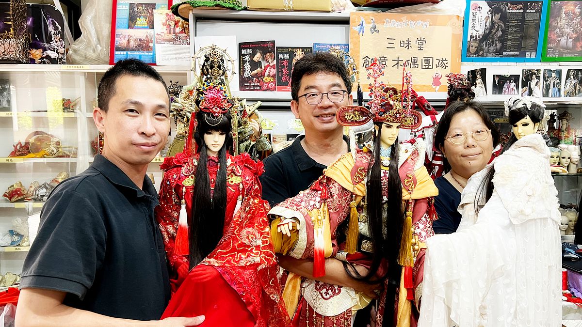 全台獨一無二木偶維修醫院,就在嘉義縣表演藝術中心。(圖/嘉義縣政府提供) 全台獨一無二木偶維修醫院,就在嘉義縣表演藝術中心。(圖/嘉義縣政府提供)