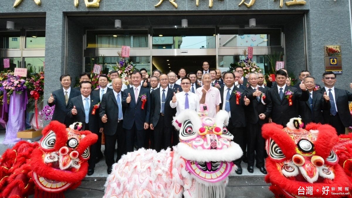 滿足在地民眾金融服務需求 六信員林分社開幕 滿足在地民眾金融服務需求 六信員林分社開幕