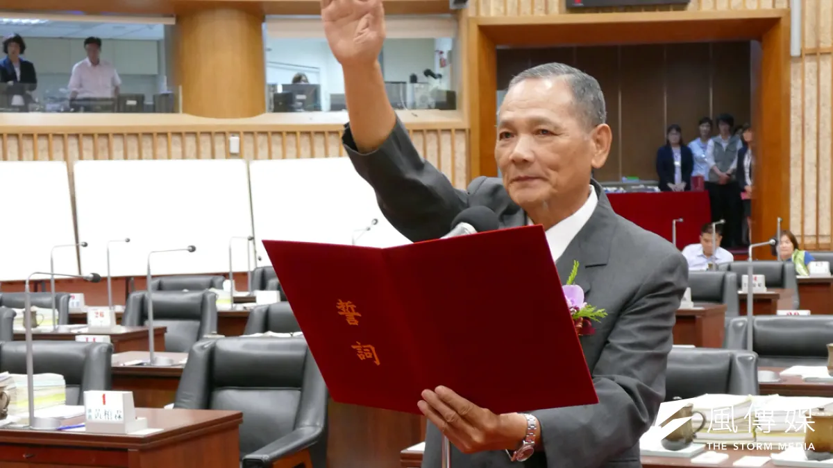 徐榮延宣誓時表示,自己將一切以市民福祉為優先。(圖/徐炳文攝)