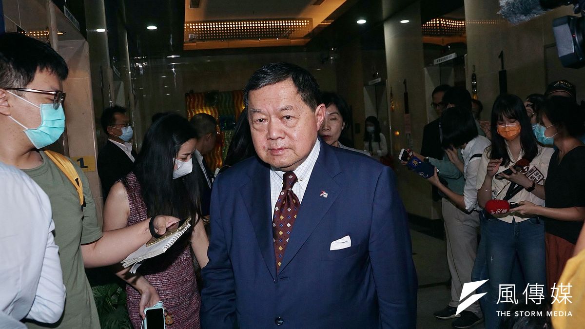 台灣遠東集團在中國投資的化纖紡織、水泥企業遭到罰款及限期整改,各界關注。圖為遠東集團總裁徐旭東。(資料照,盧逸峰攝) 台灣遠東集團在中國投資的化纖紡織、水泥企業遭到罰款及限期整改,各界關注。圖為遠東集團總裁徐旭東。(資料照,盧逸峰攝)