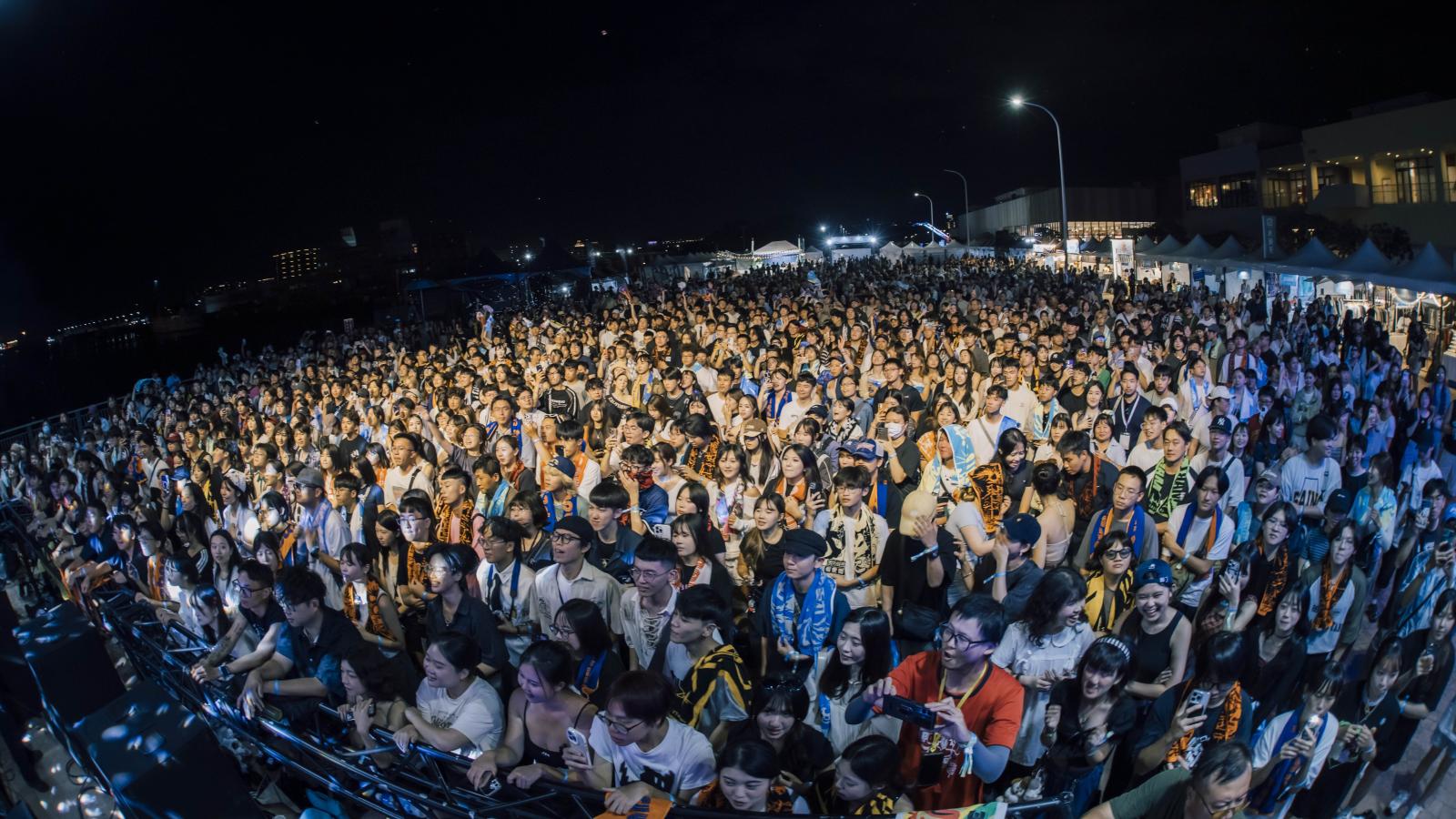 演唱會經濟帶動城市品牌升級 濱海搖滾音樂祭吸引逾3萬人次湧入海線