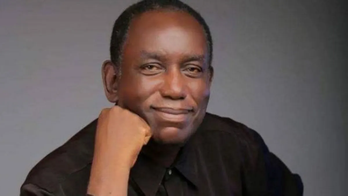 奈及利亞作家狄立比・恩伊瑪(Dillibe Onyeama)出生於1951年,1959年到英國留學,14歲入讀伊頓公學。(BBC中文網)