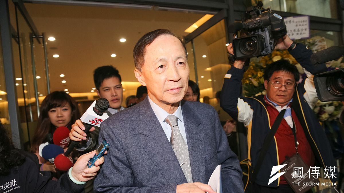 高思博有意選台南市長,但父親高育仁態度保留。(資料照片,余志偉攝) 高思博有意選台南市長,但父親高育仁態度保留。(資料照片,余志偉攝)