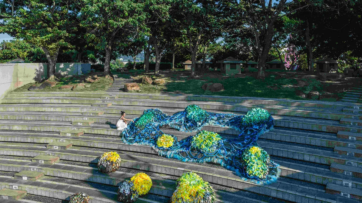 台中清水走走藝術季以「潮生共境」為題,在風與海之間展開一場與自然共感的藝術旅程,展期至11/9-作品之一「流變之景」。(圖/台中市政府) 台中清水走走藝術季以「潮生共境」為題,在風與海之間展開一場與自然共感的藝術旅程,展期至11/9-作品之一「流變之景」。(圖/台中市政府)