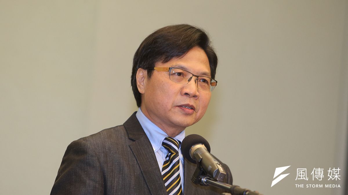 內政部推動的《宗教團體法》草案,因內容涉及宗教團體的捐款及財務報告,引發爭議。內政部長葉俊榮今(1)日宣布,將暫緩推動立法,有共識後再繼續推動。(資料照,陳明仁攝) 內政部推動的《宗教團體法》草案,因內容涉及宗教團體的捐款及財務報告,引發爭議。內政部長葉俊榮今(1)日宣布,將暫緩推動立法,有共識後再繼續推動。(資料照,陳明仁攝)