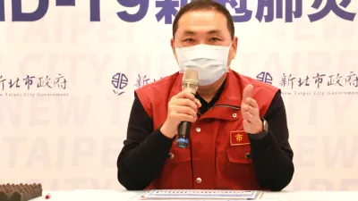 市長侯友宜強調,前線同仁十分辛苦,但沒有喊苦、喊累的權利,要全力以赴,更積極服務照顧市民,才是應盡的本份。(圖/李梅瑛攝)