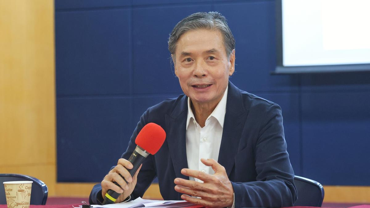 斷言金溥聰記者會失敗了 沈富雄稱馬英九與蕭旭岑「新主僕關係」:早已君不君,臣不臣