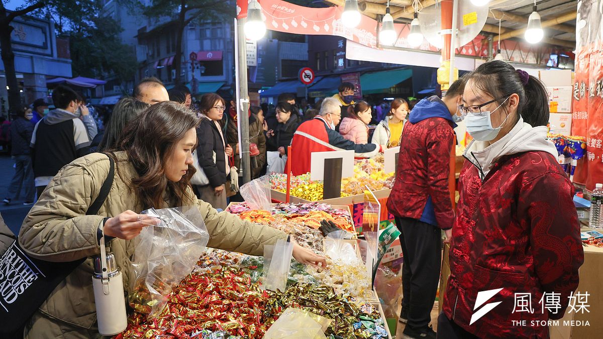 盤點年節點心盤常見零食不為人知的由來。(資料照/顏麟宇攝) 盤點年節點心盤常見零食不為人知的由來。(資料照/顏麟宇攝)