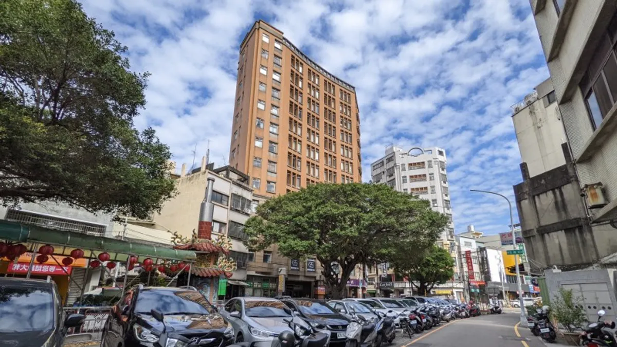 買房要選電梯大樓還是公寓?(資料照/洪煜勛攝) 買房要選電梯大樓還是公寓?(資料照/洪煜勛攝)