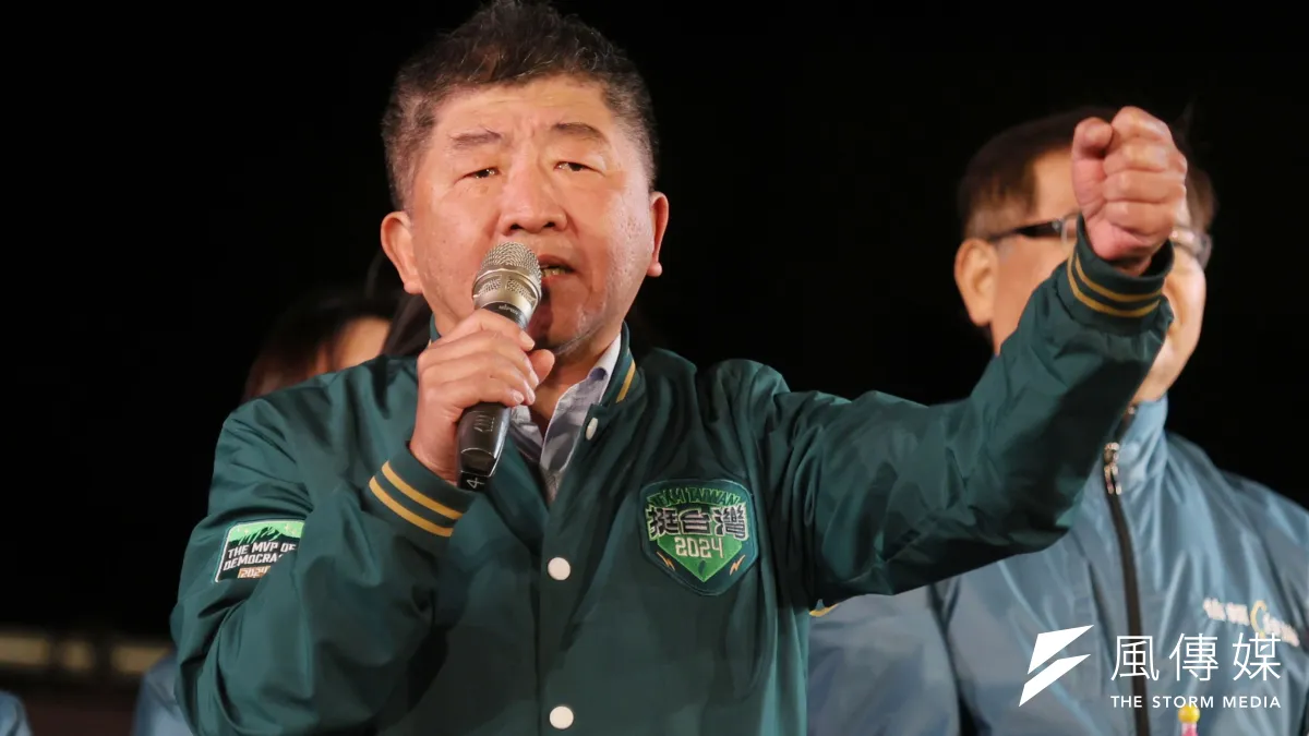 行政院政務委員陳時中聲援民進黨團總召柯建銘,怒批在野黨在立法院亂搞,還喊話2月1日發動大罷免潮,發言立場黨政不分。(柯承惠攝)
