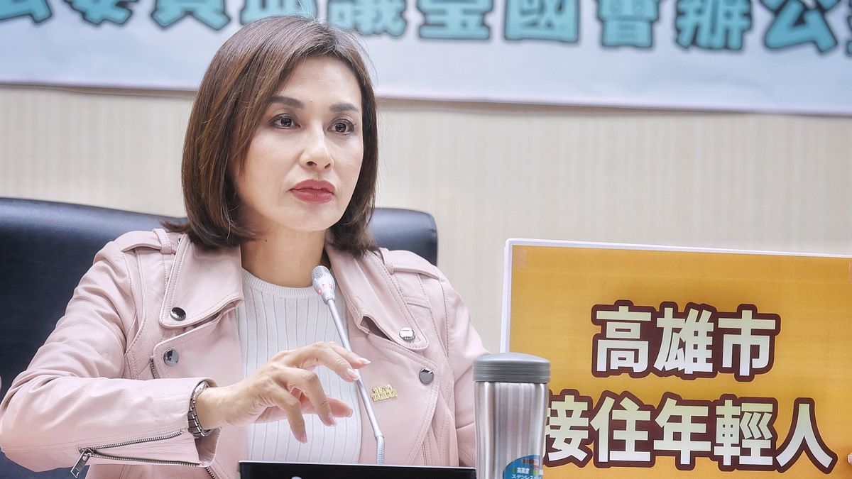 邱議瑩比賴瑞隆好打?黃揚明揭她「豐功偉業」:民調有天花板