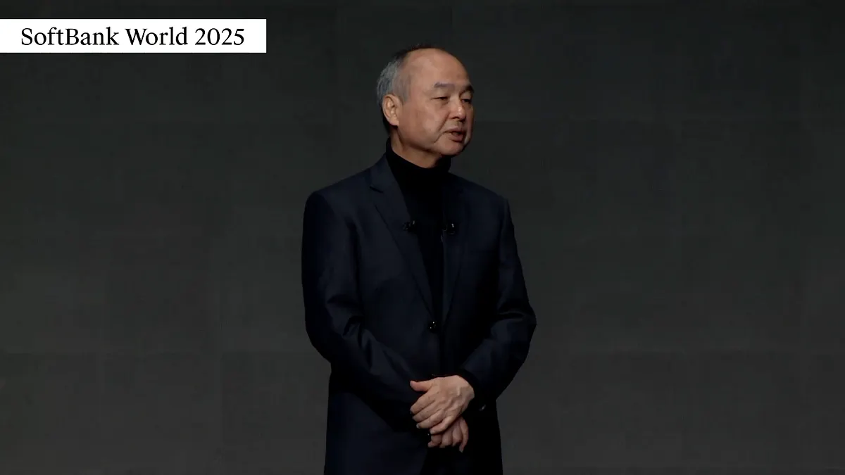 7月16日、東京で開催された「SoftBank World 2025」に登壇したソフトバンクグループ代表の孫正義氏。(画像/SoftBank World 2025より) 7月16日、東京で開催された「SoftBank World 2025」に登壇したソフトバンクグループ代表の孫正義氏。(画像/SoftBank World 2025より)