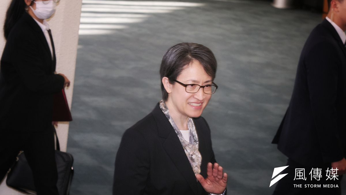 欧州で開かれた「対中政策に関する列国議会連盟(IPAC)」ブリュッセル年会で演説した蕭美琴副総統が、9日の帰国後、桃園空港で談話を行った。(写真/柯承惠撮影) 欧州で開かれた「対中政策に関する列国議会連盟(IPAC)」ブリュッセル年会で演説した蕭美琴副総統が、9日の帰国後、桃園空港で談話を行った。(写真/柯承惠撮影)