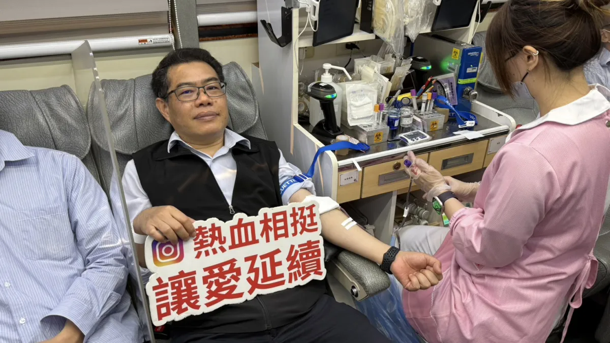 中油公司大林煉油廠舉行「百萬CC熱血公益捐血活動」,鼓勵同仁、承攬商及在地居民挽袖捐血。(圖/中油大林廠提供)