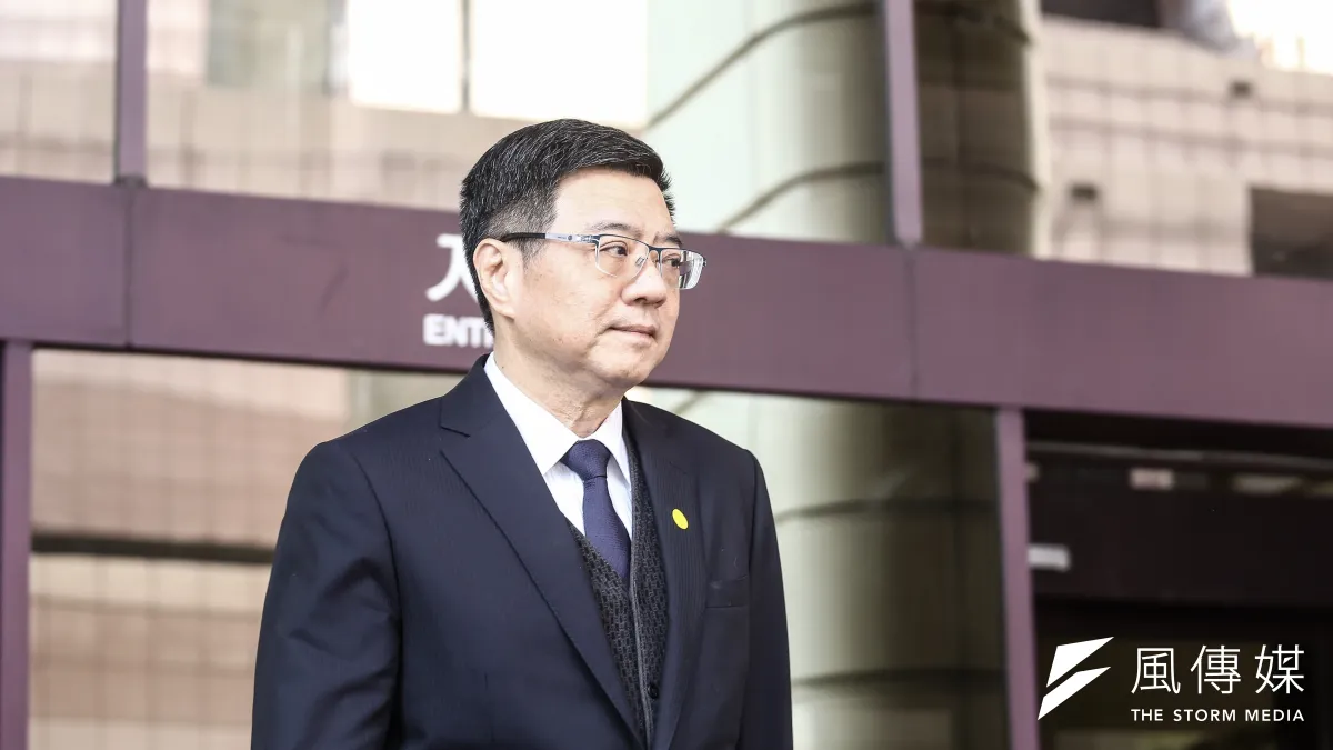 殉職護理師蔡邑敏的撫卹金卡關,民進黨主席卓榮泰(見圖)直嗆「這就是典型『關在的冷氣房決策』的思維!」(資料照,陳品佑攝)