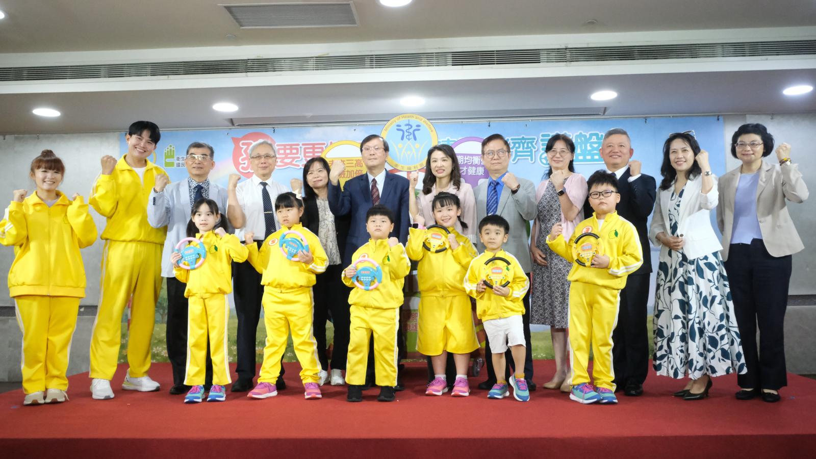小時候胖就是胖!全台4位國小生就有1人過重 國健署推「85210」建立健康體態