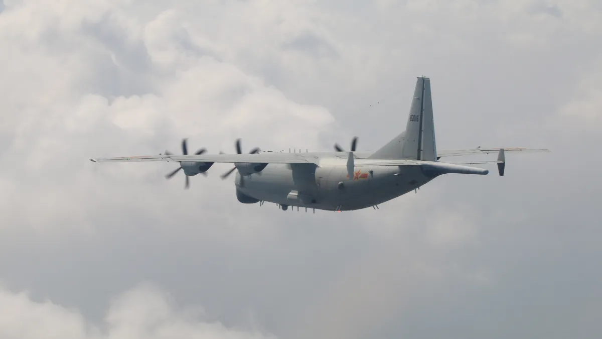空軍司令部今日晚上證實,今日有一架中共運8反潛機進入我西南空域防空識別區內繞飛。(空軍司令部提供)