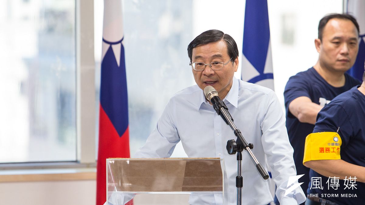 國民黨立委曾銘宗(見圖)日前質疑民進黨政府稱台商回流,實際上資金根本為零,遭民進黨強烈回擊,引發討論。(資料照,顏麟宇攝) 國民黨立委曾銘宗(見圖)日前質疑民進黨政府稱台商回流,實際上資金根本為零,遭民進黨強烈回擊,引發討論。(資料照,顏麟宇攝)