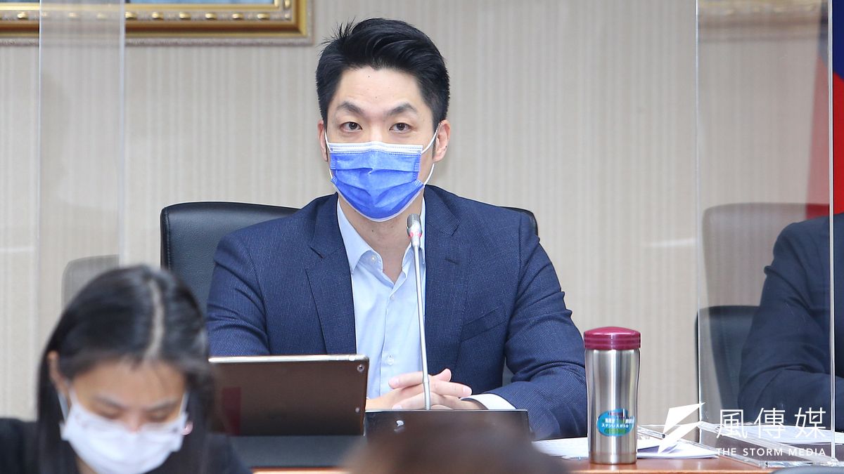 國民黨前立委陳學聖指出,綠營正在為國民黨立委蔣萬安(見圖)設下圈套。(資料照,顏麟宇攝) 國民黨前立委陳學聖指出,綠營正在為國民黨立委蔣萬安(見圖)設下圈套。(資料照,顏麟宇攝)