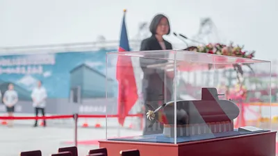 蔡英文總統主持「潛艦國造廠區動土典禮」,強調和平靠國防,落實國防自主,是她不變的決心。(總統府提供)