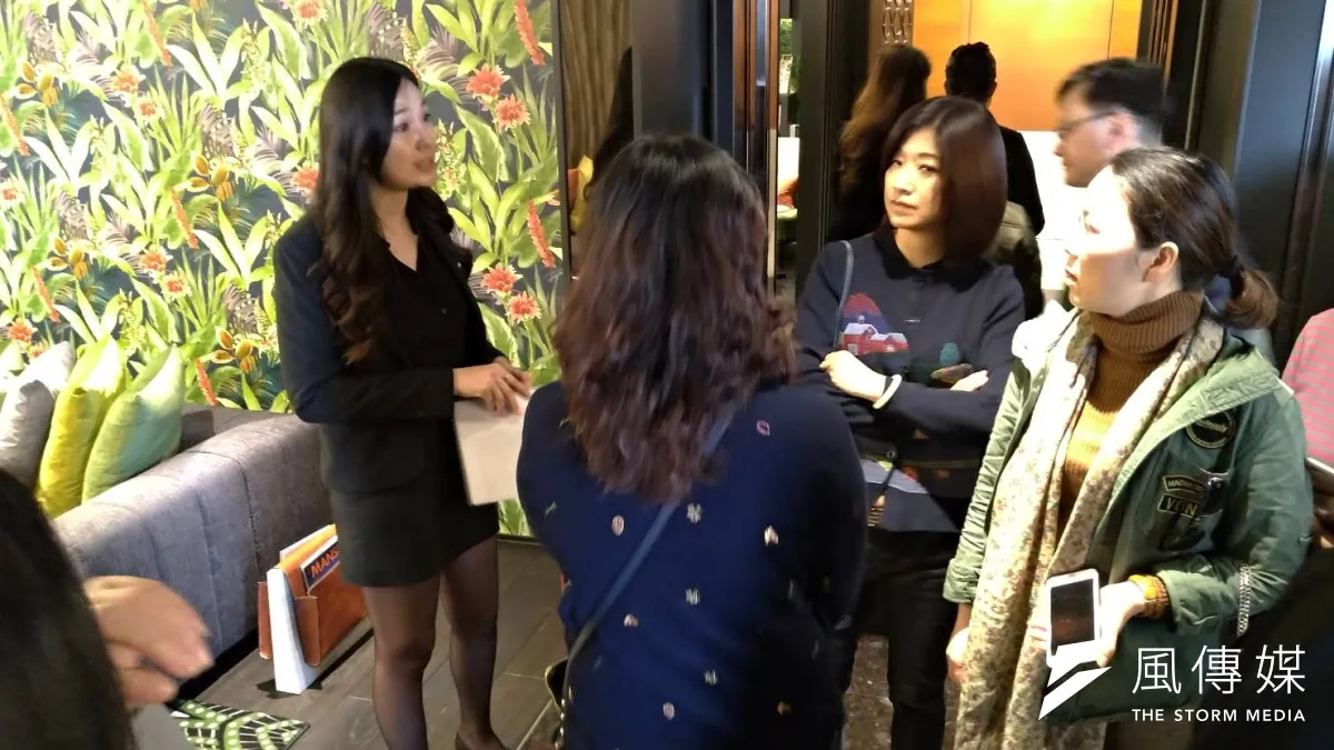 買屋正如挑選伴侶一樣,需做全方位、多角度的考量,也需要有一些金融和理財的思想和理念做投資決策。(徐炳文攝)