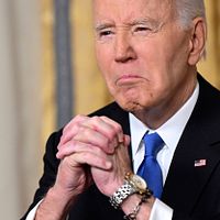 2025年1月15日、アメリカ合衆国のバイデン(Joe Biden)大統領がホワイトハウスの楕円形オフィスで別れの演説を行う。(AP通信) 2025年1月15日、アメリカ合衆国のバイデン(Joe Biden)大統領がホワイトハウスの楕円形オフィスで別れの演説を行う。(AP通信)