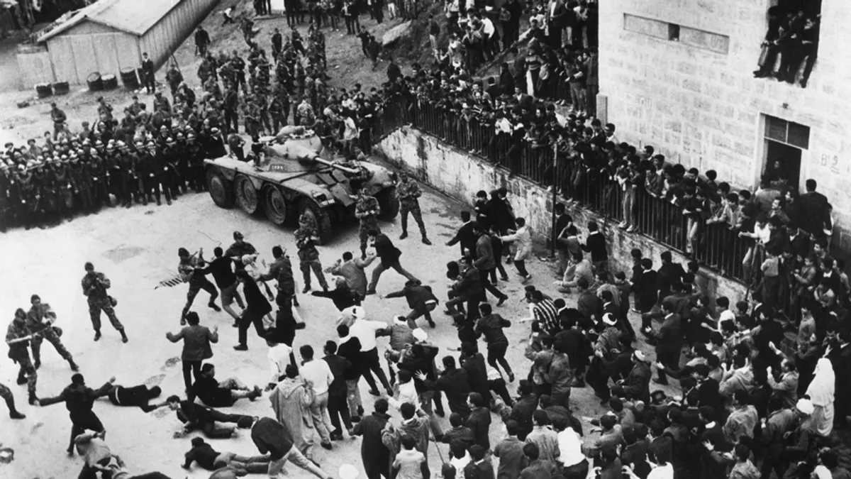 迅猛湧現的區塊鏈金融網絡,是否將被定性為針對全球金融資本主義體系的動亂?(胡一天提供)