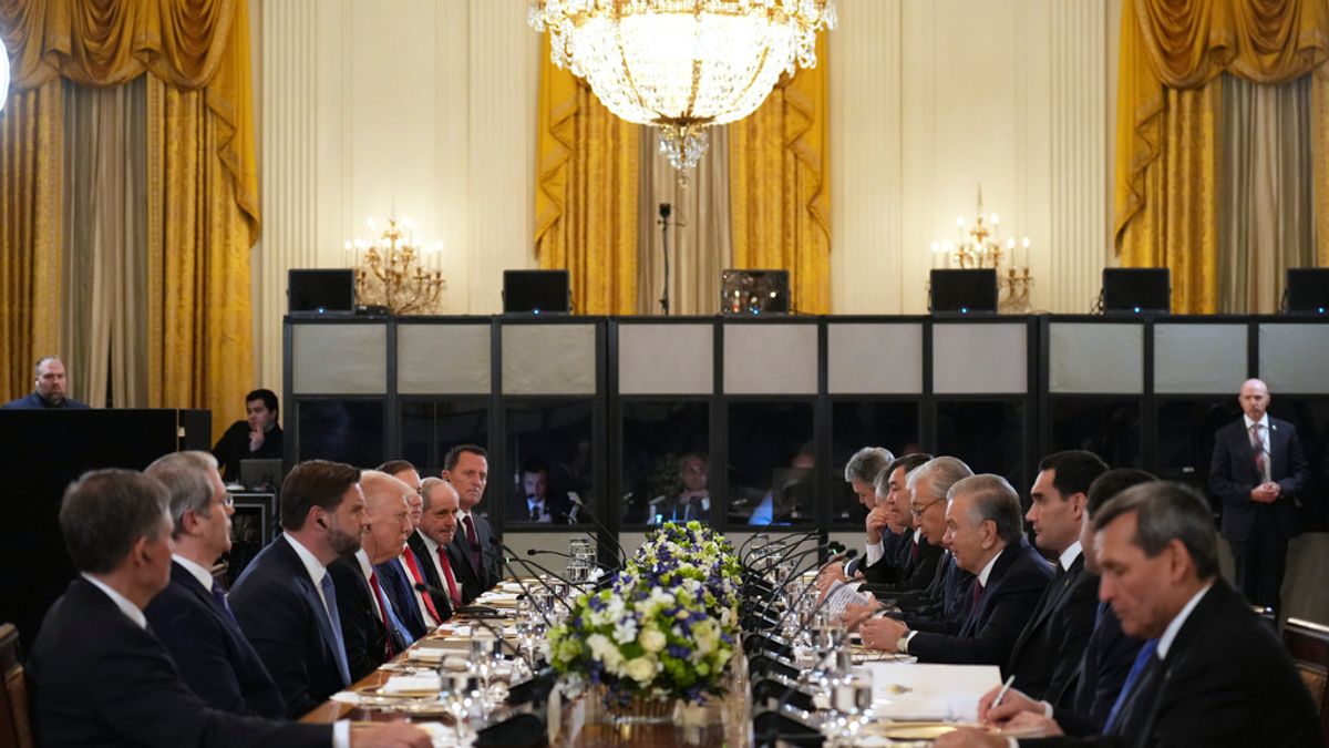 川普重返古絲路,劍指中國稀土霸權!白宮宴請中亞五國領袖:拉哈薩克入群《亞伯拉罕協議》,試圖撬開中俄後院