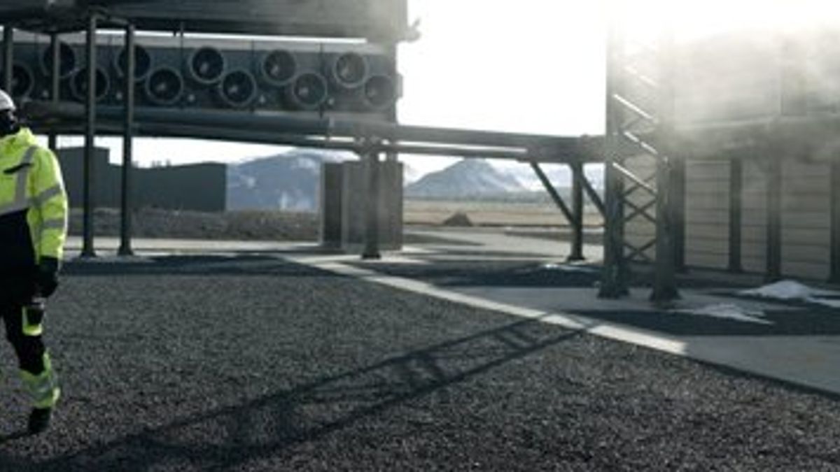 新創公司Climeworks在冰島利用其豐富的地熱能量,啟用全球最大的碳捕捉設施「長毛象」(圖片來源:Climeworks X) 新創公司Climeworks在冰島利用其豐富的地熱能量,啟用全球最大的碳捕捉設施「長毛象」(圖片來源:Climeworks X)