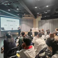 桃竹苗分署賈桃樂學習主題館將於5月份展開「一職講」系列職涯講座,邀請各行各業名人與青年朋友分享職涯。(圖/勞動力發展署桃竹苗分署提供) 桃竹苗分署賈桃樂學習主題館將於5月份展開「一職講」系列職涯講座,邀請各行各業名人與青年朋友分享職涯。(圖/勞動力發展署桃竹苗分署提供)