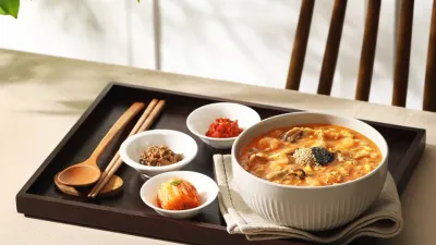 韓國連鎖粥品牌「BONJUK本粥」插旗台灣。(圖/取自「本粥 Bonjuk Taiwan」官網)