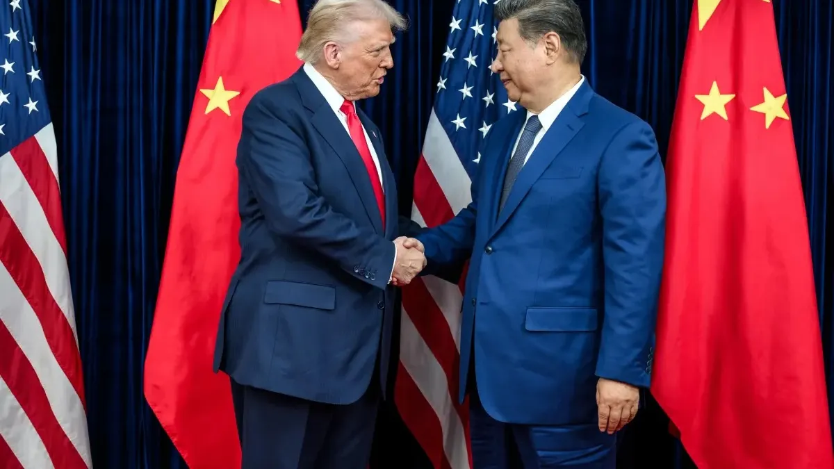 韓国・釜山で会談する習近平氏(右)とドナルド・トランプ氏(左)。(写真/ホワイトハウス公式サイト) 韓国・釜山で会談する習近平氏(右)とドナルド・トランプ氏(左)。(写真/ホワイトハウス公式サイト)