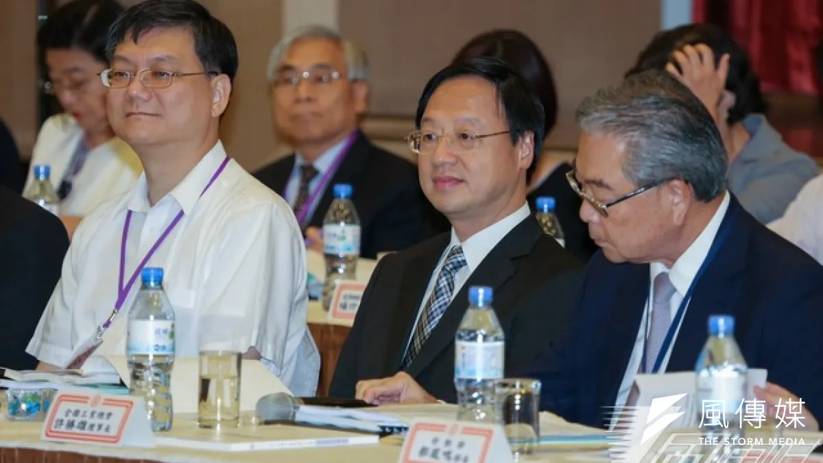 行政院長江宜樺15日下午接見全國性總工會代表,針對工會代表訴求,江揆大都正面回應。(資料照片,余志偉攝)