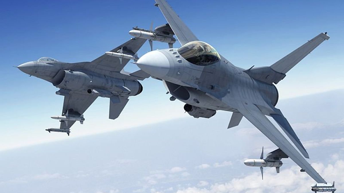 首批4架F-16V驗證機近日已從漢翔公司出廠,預計明年初將接續空中測試和試飛驗證,並於2018年正式交付空軍擔任戰備任務。(資料照,取自MILITARY TECHNOLOGY@twitter) 首批4架F-16V驗證機近日已從漢翔公司出廠,預計明年初將接續空中測試和試飛驗證,並於2018年正式交付空軍擔任戰備任務。(資料照,取自MILITARY TECHNOLOGY@twitter)